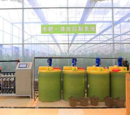 金海湖新區(qū)，智能溫室大棚采用華勝物聯(lián)網(wǎng)水肥一體化設(shè)備實(shí)現(xiàn)智能化灌溉
